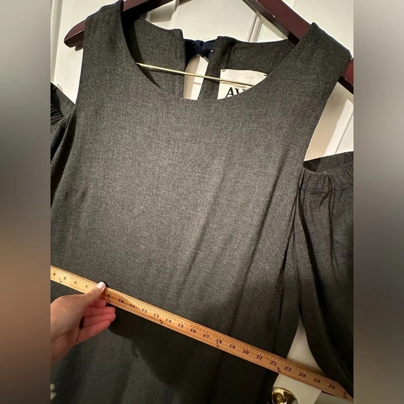 AVN Italy Luxury Charcoal Cold Shoulder Italy 48 US 12 Viscose Lined 3/4 Sleev - Picture 9 of 13